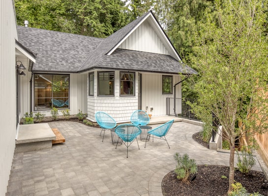 north vancouver courtyard renovation